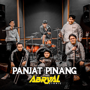 Panjat Pinang