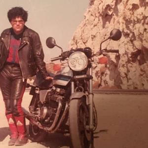 Γεράκι Της Ασφάλτου (feat. Mc Ομοφυλόφιλος)