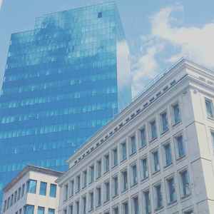 轻音乐舒缓-天上的白云 (钢琴)