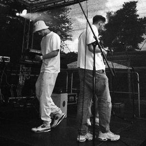 Durch die Nacht (feat. Bo)