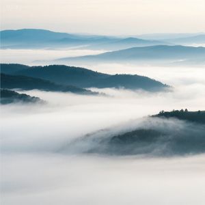 流云飘渺心无痕