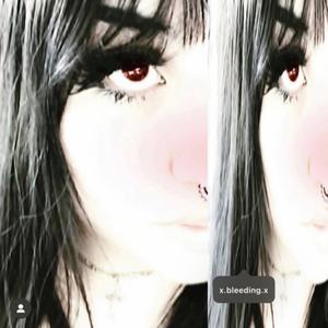 like tht (feat. Bleeding)