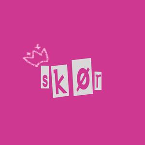 SKØR