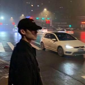 动感电摇耍太极