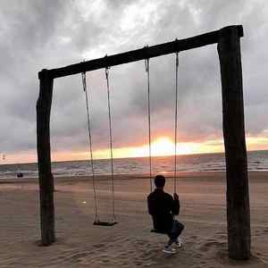 Rihanna-Love The Way You Lie（SKGYR remix）