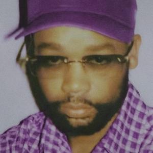 U A BADDIE HOUSE MIX (BONUS TRACK)