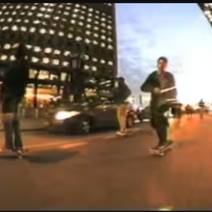 一进鼓就回到2000年代日本街头'板仔专属BGM'