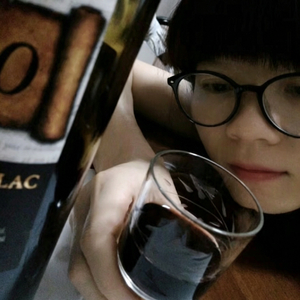 敬一杯半生无悔