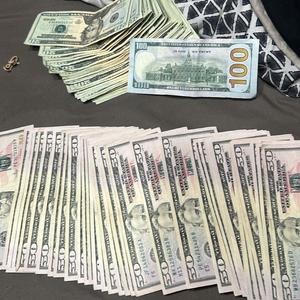 nonstop (feat. Landochasinn)