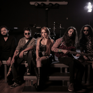 S-a rupt lanțul de iubire (feat. Gadjo Dilo)