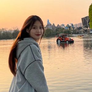 你在我的眼里就像光一样