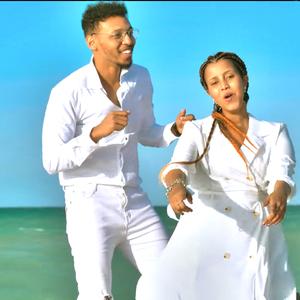 Warsan dhegaha Nacabka