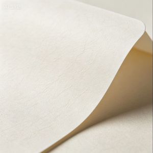 白纸上隐藏心事