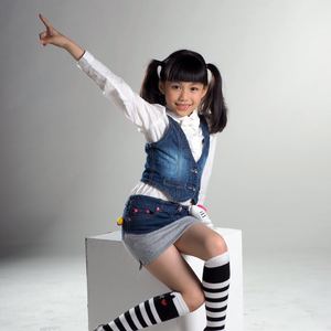 草原小姑娘