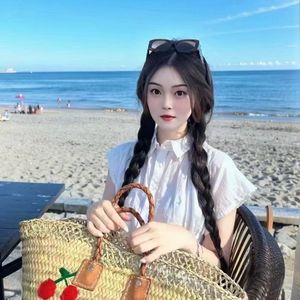 朝朝暮暮盼相思