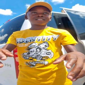 Jikela umhlaba wonkee (feat. buck's)