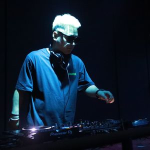 DJEvan-z/Jack Mazzoni -Rock the Klubb((Remix)