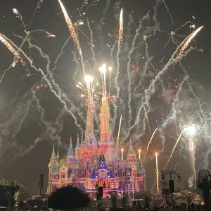 夏夜最后的烟火