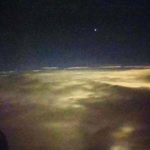 飞向太空拥抱你