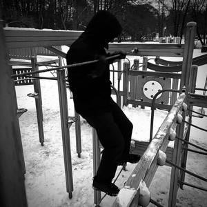 Uskotteko kotona (feat. kaatiz)