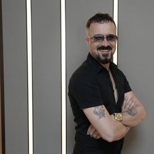 Florian Shtambari un vellai e ti motra