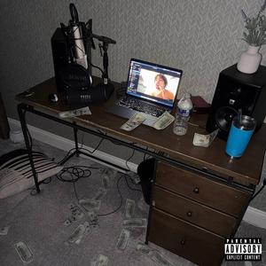 TWO CHAINZ (feat. RainingLol)