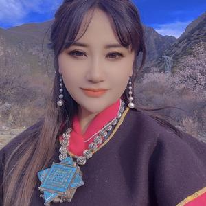 天上有个纳木措