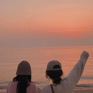 小小一个玲丫-《欧若拉＋不得不爱＋ 下山》（北陌 remix）