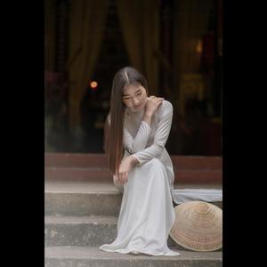 Không Thể Nào Quên Anh
