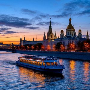 Речной трамвайчик