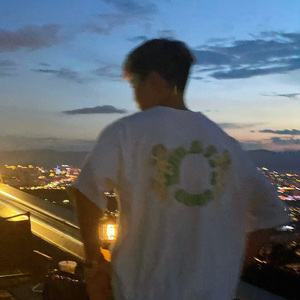 她的 (prod by siren)