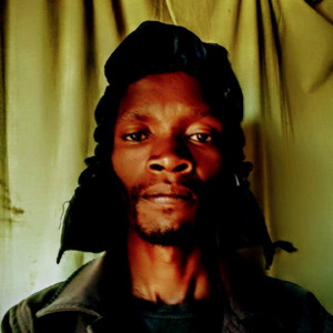 Moyeng (Instrumental)