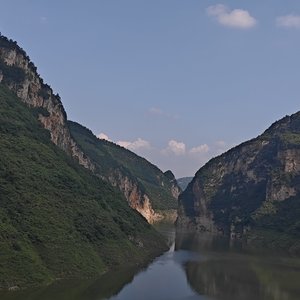 小城烟火摊