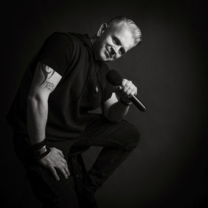 Pod niebem pełnym cudów (Cover)