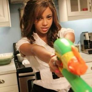 glamour attire (feat. entri & vesta)