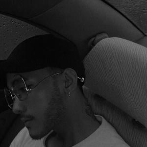 男人背后（翻自 周柏豪）