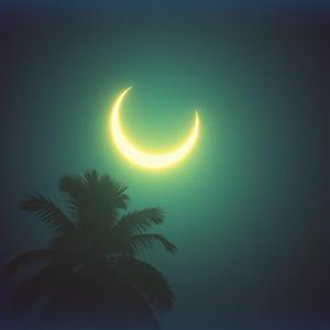 Luna y Deseo (feat. GLV$IEL)