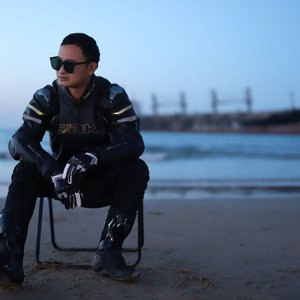 《爱情的傻子》