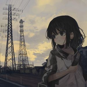 仄く月と電波塔