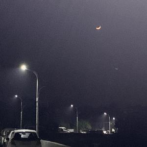 一个无聊的晚上做首无聊的歌