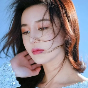 我已习惯每个傍晚去想她