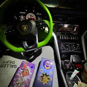 I Hit The ROAD (feat. Shawny Binladen)