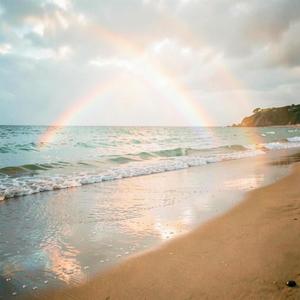 夏の海 雨と虹 (Ver. 2)