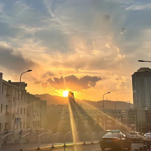 众里寻他千百度