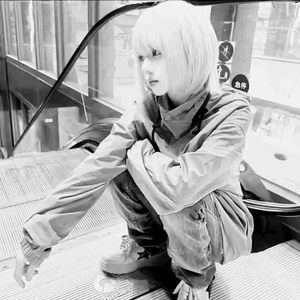 我们不要提以前了