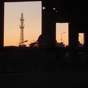中间人