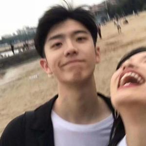 一个人（翻自 你的二智bb）