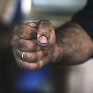 Να Σταθώ Στα Πόδια Μου