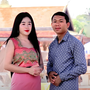 ບ່າວປາກຊ່ອງຮັກສາວສະຫວັນ