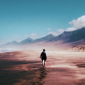 我寄人间雪一封